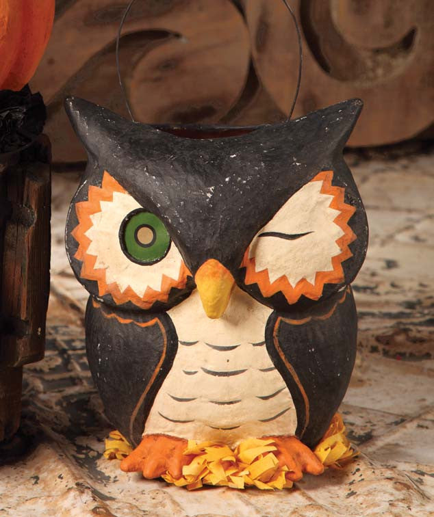 Winking Owl Bucket