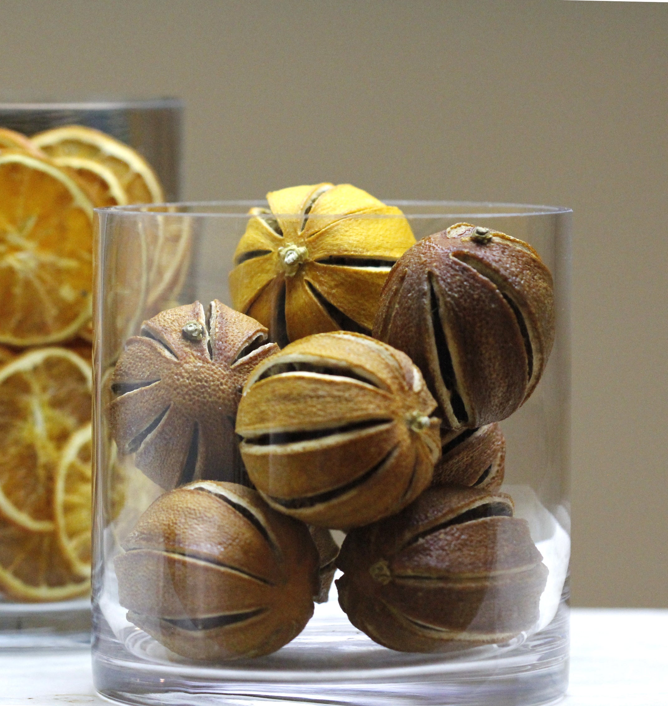 Dried Oranges with Slits Bowl Filler