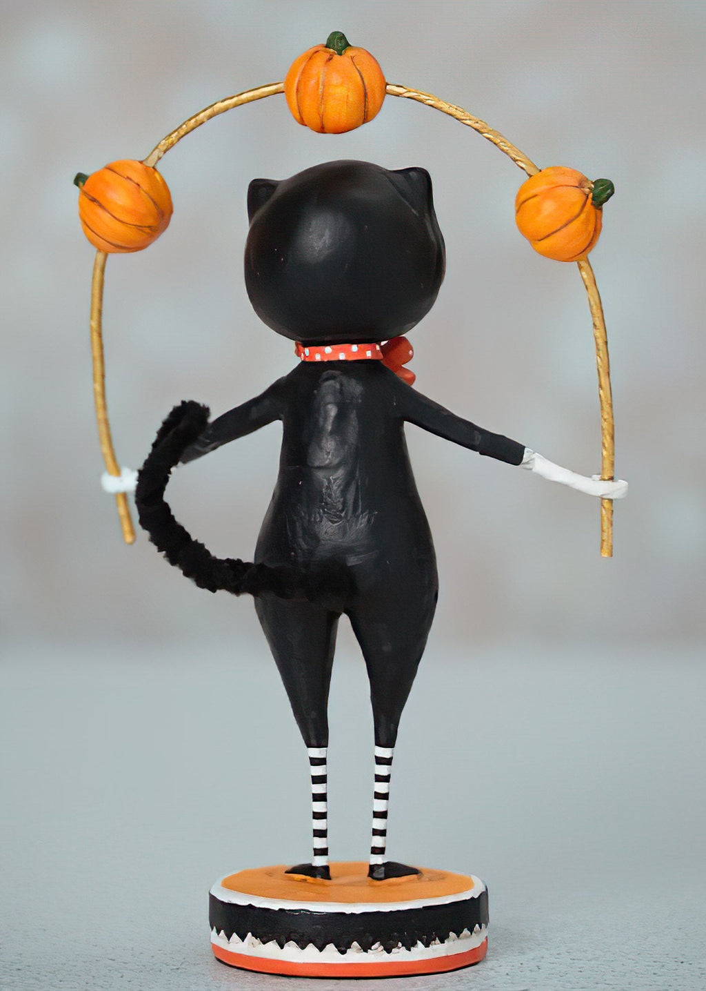 Lori Mitchell Toss a Jack Cat