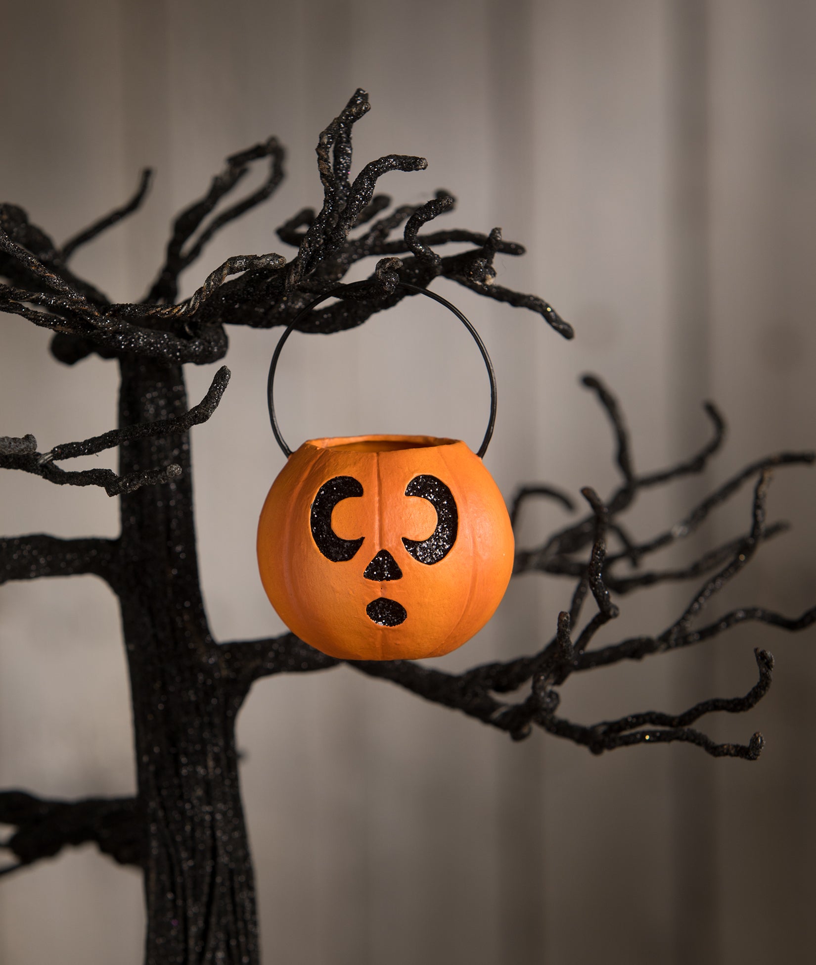 "Surprised Pumpkin Bucket, Mini"